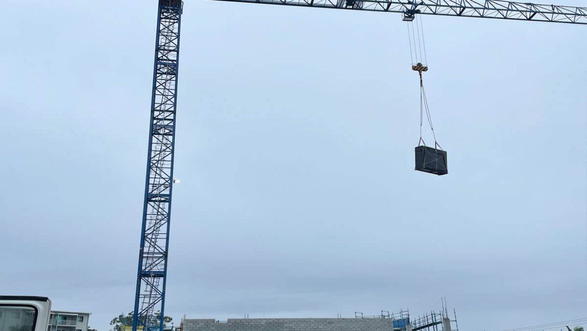 on-site-crane-lift-switchboard-installation